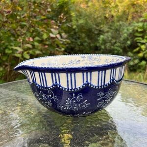 Set of 3 nesting ceramic mixing bowls Temptations